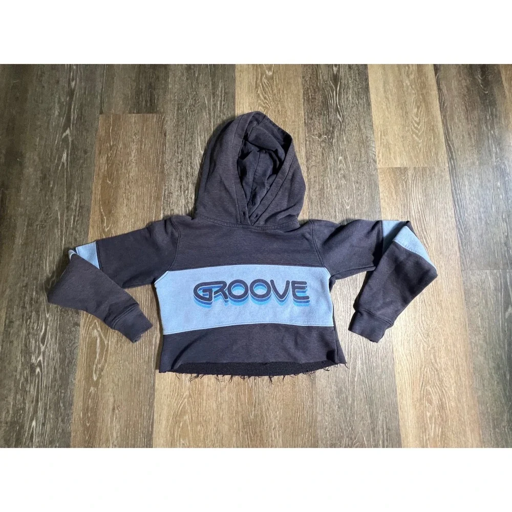 Urban Couture Groove Hoodie Girls XL Gray Blue Good Cropped Raw Hem Graphic